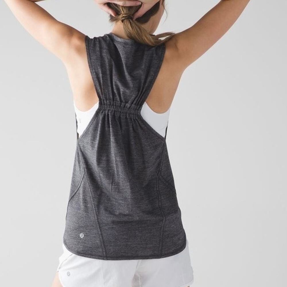 Lululemon In A Cinch Tank Size 4
